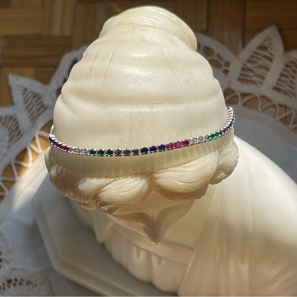 Adjustable silver bracelet w/colorful glass stones - Picture 5 of 6